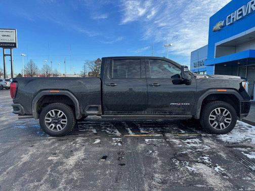 2021 GMC Sierra 2500 AT4