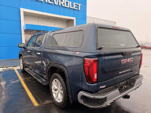 2022 GMC Sierra 1500 SLT