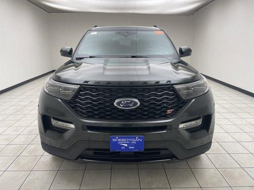 Forged Green Metallic 2024 Ford Explorer ST
