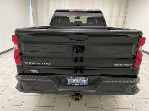 2021 Chevrolet Silverado 1500 Custom