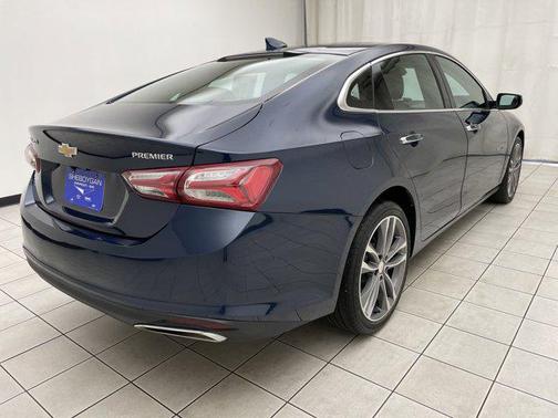 2021 Chevrolet Malibu FWD Premier