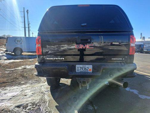 2017 GMC Sierra 2500 Denali