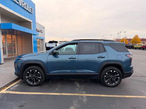2025 Chevrolet Equinox FWD RS