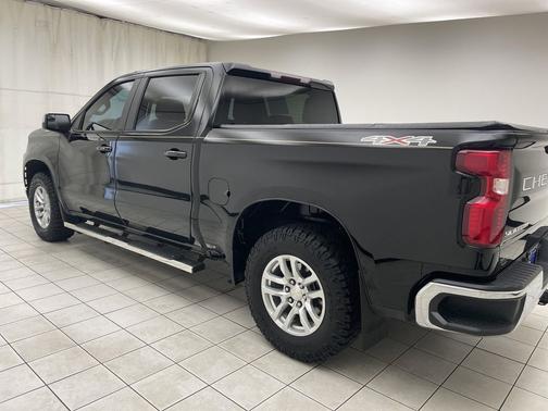 Black 2020 Chevrolet Silverado 1500 LT