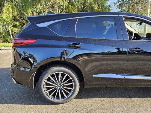 2025 Acura RDX Advance Package