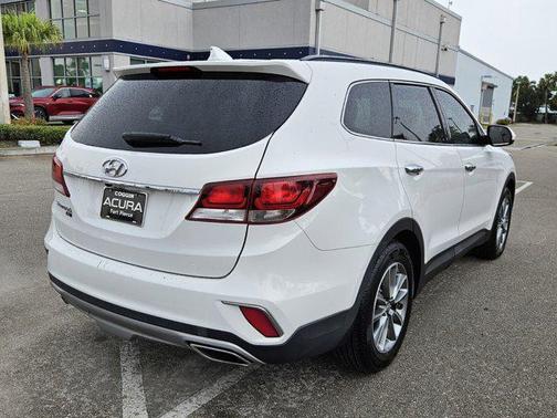 2019 Hyundai Santa Fe XL SE