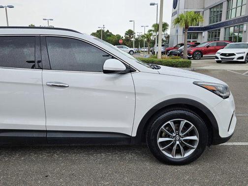 2019 Hyundai Santa Fe XL SE