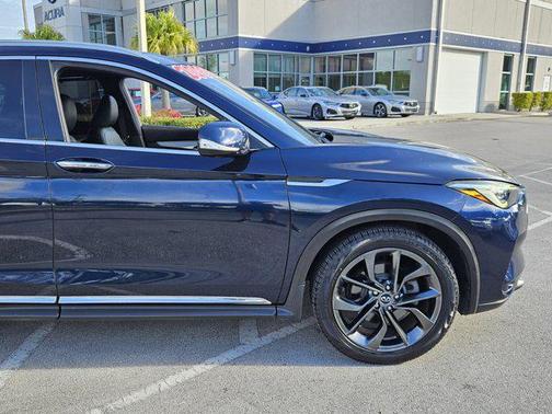 2019 INFINITI QX50 ESSENTIAL