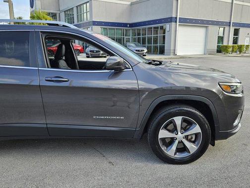 2019 Jeep Cherokee Limited