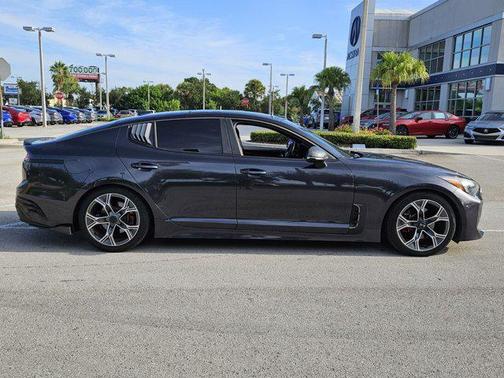 2020 Kia Stinger GT-Line