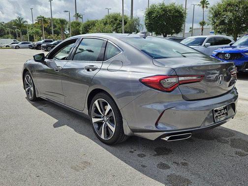 2025 Acura TLX Technology
