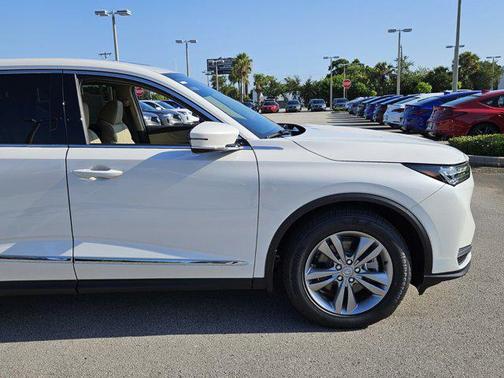 2025 Acura MDX Standard