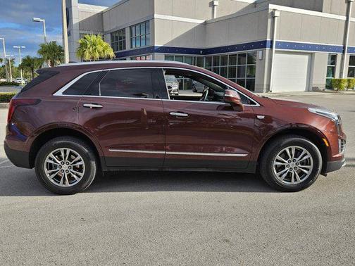 2022 Cadillac XT5 Premium Luxury