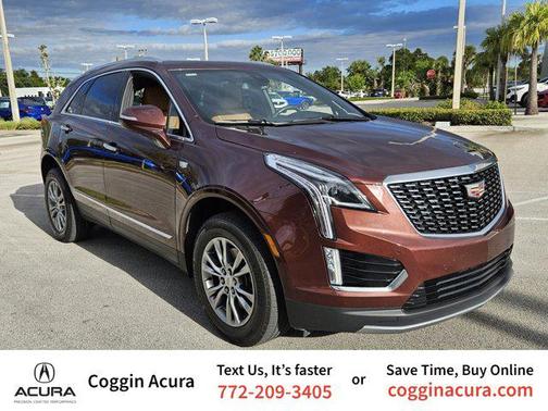 2022 Cadillac XT5 Premium Luxury