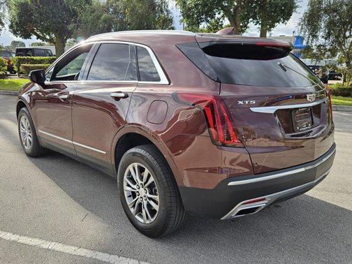 2022 Cadillac XT5 Premium Luxury