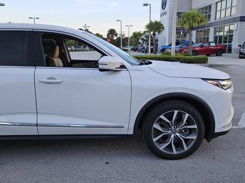 2023 Acura MDX Technology Package