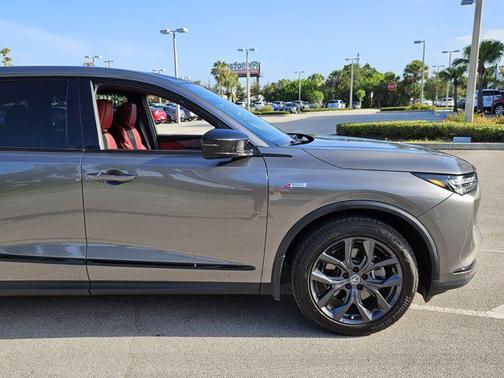 2022 Acura MDX A-Spec Package