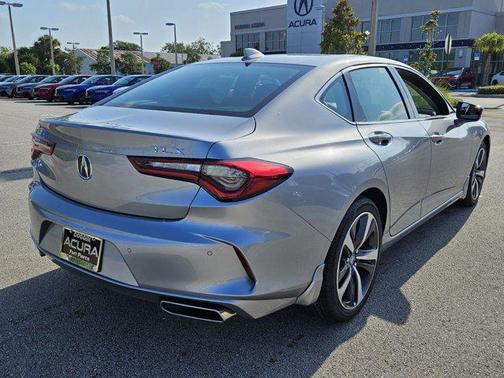 2025 Acura TLX Technology