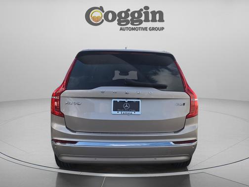 Bright Dusk Metallic 2023 Volvo XC90 B6 Plus 7-Seater