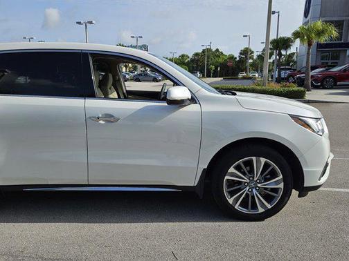 2017 Acura MDX 3.5L w/Technology Package