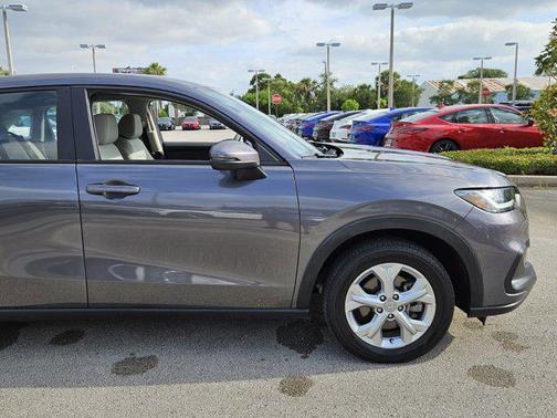 2023 Honda HR-V LX