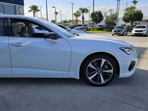 2025 Acura TLX Technology