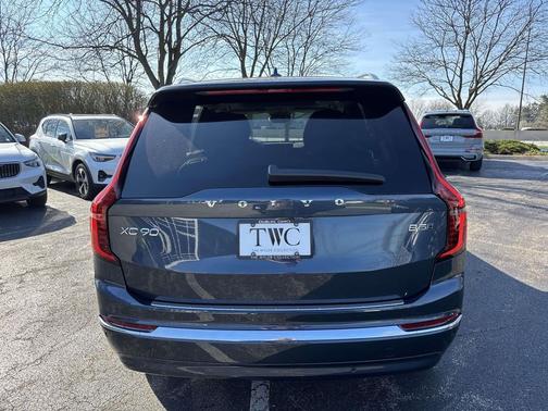 Denim Blue Metallic 2026 Volvo XC90 Core, B5 AWD Gas (mild hybrid), Gasoline, Bright, 7 Seats