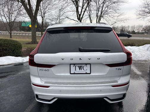 2026 Volvo XC60 Plug-In Hybrid Ultra, T8 AWD Electric/Gasoline, Dark