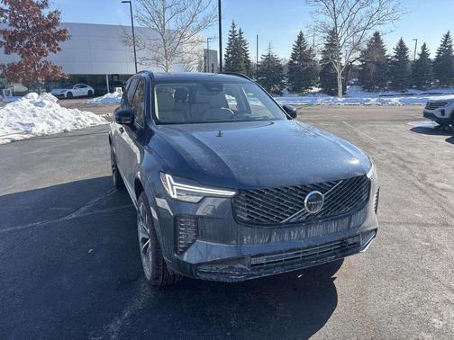 2026 Volvo XC90 Ultra Dark Theme, B6 AWD Gas (mild hybrid), Gasoline, 7 Seats