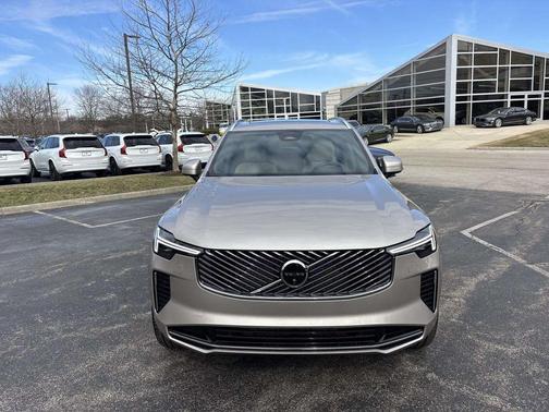 2026 Volvo XC90 Plus, B6 AWD Gas (mild hybrid), Gasoline, Bright, 6 Seats