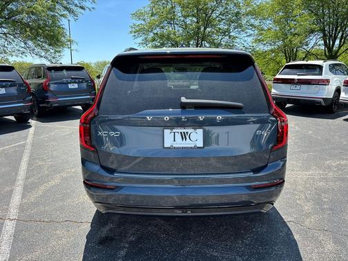 Denim Blue Metallic 2026 Volvo XC90 Ultra Dark Theme, B6 AWD Gas (mild hybrid), Gasoline, 7 Seats