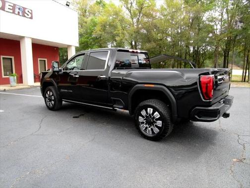 2022 GMC Sierra 2500 Denali