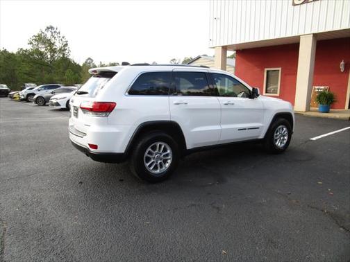 2020 Jeep Grand Cherokee Laredo