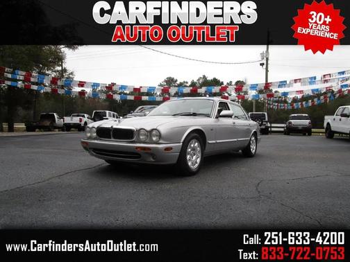 2001 Jaguar XJ8 4dr Sdn L