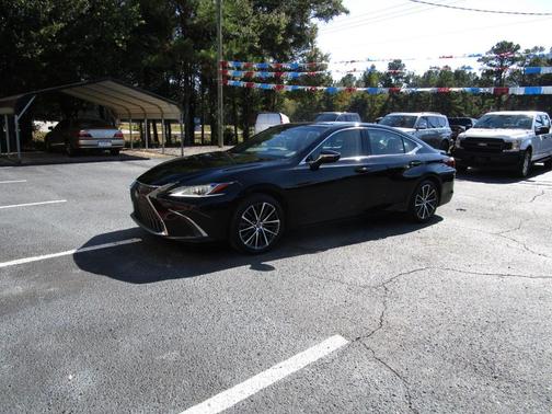 2022 Lexus ES 350 Base