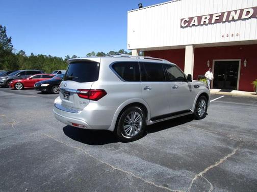 2021 INFINITI QX80 Luxe