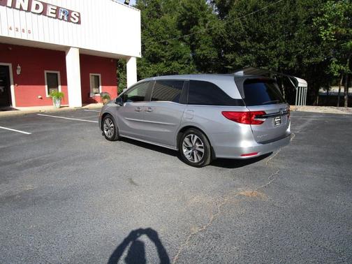 2022 Honda Odyssey Touring Auto