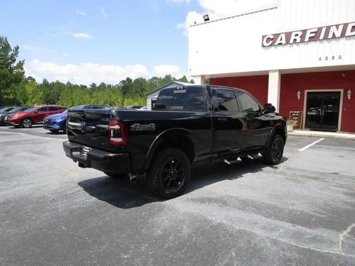 BLACK 2022 RAM 2500 Laramie 4x4 Crew Cab 6'4'' Box