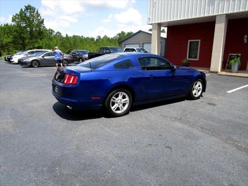 2013 Ford Mustang V6