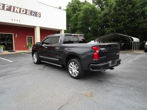 Gray 2023 Chevrolet Silverado 1500 High Country