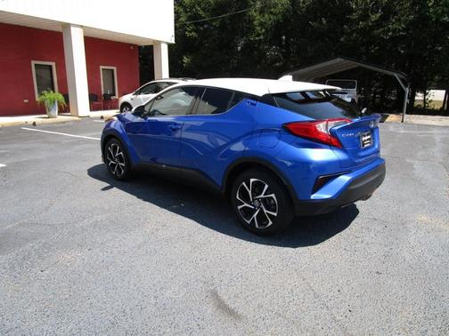 2019 Toyota C-HR Limited FWD (Natl)