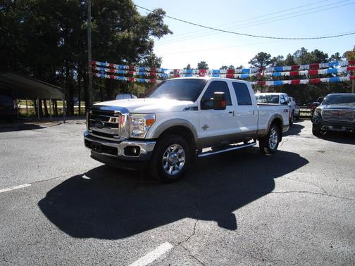 2014 Ford F-250 4WD Crew Cab 156'' Lariat