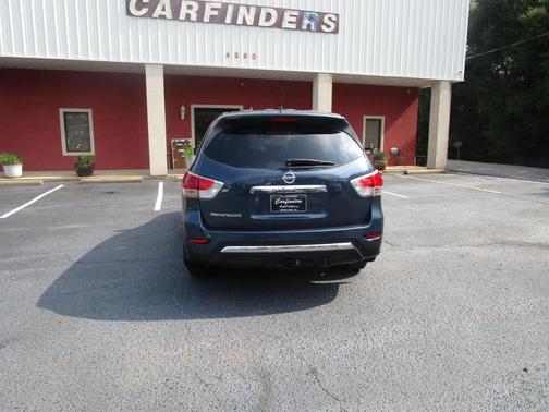 2014 Nissan Pathfinder S