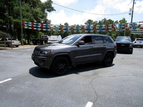 2020 Jeep Grand Cherokee Altitude