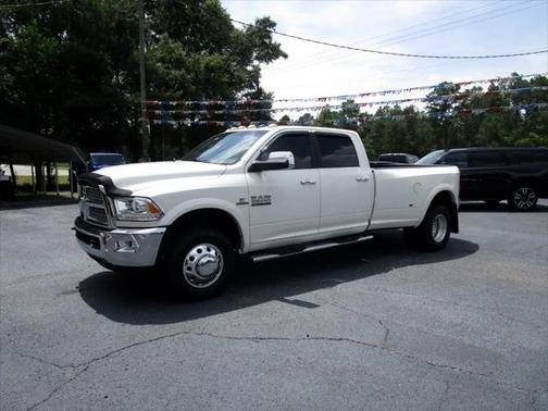 2018 RAM 3500 Laramie 4x4 Crew Cab 8' Box
