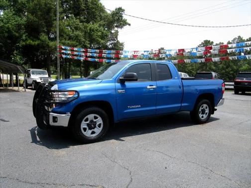 2017 Toyota Tundra SR5