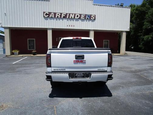 White 2016 GMC Sierra 1500 Denali