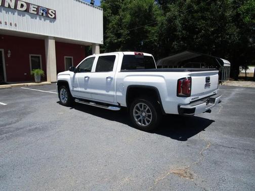 White 2016 GMC Sierra 1500 Denali