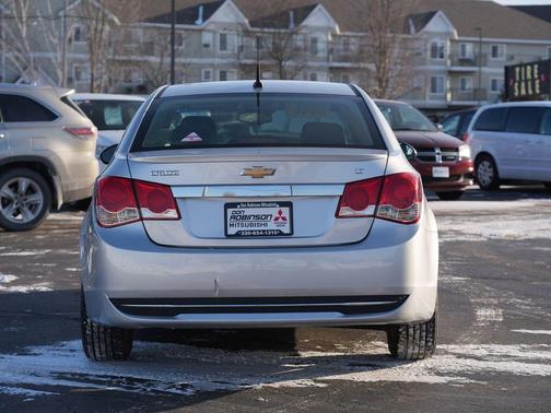 2011 Chevrolet Cruze 2LT