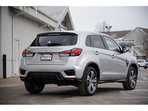 2024 Mitsubishi Outlander Sport 2.0 ES